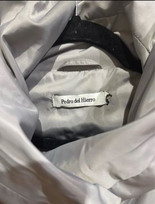 anorak ,abrigo Pedro del Hierro gris mujer