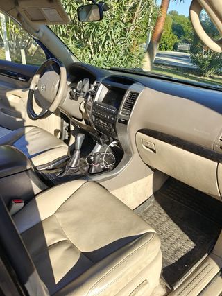 Toyota Land Cruiser 120