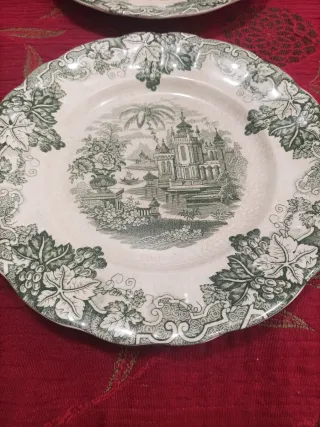 Coppia di piatti La Cartuja Pickman verdi