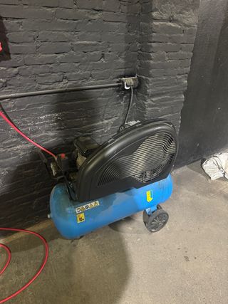 Compresor de aire 90L poco uso