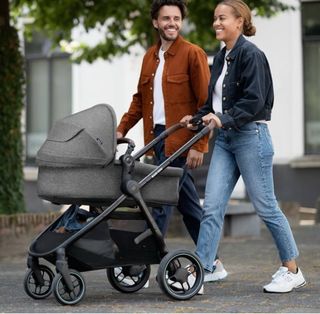 Maxi-Cosi Cochecito y Silla de Coche / F1