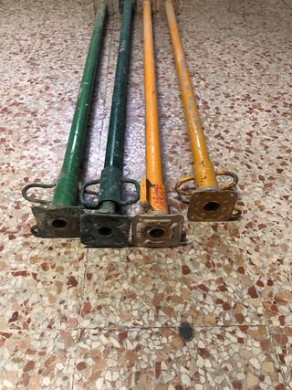 4 Puntales de obra metálicos 3 metros