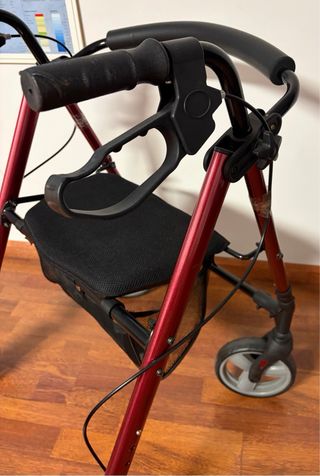 Andador para persona mayor