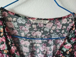 Vestido largo estampado floral Stradivarius