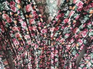 Vestido largo estampado floral Stradivarius