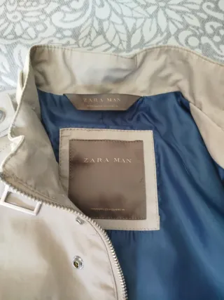 Cazadora hombre beige de Zara