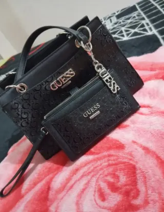 Bolso Guess Negro