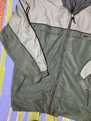 Chaqueta Nike impermeable militar verde gris XL