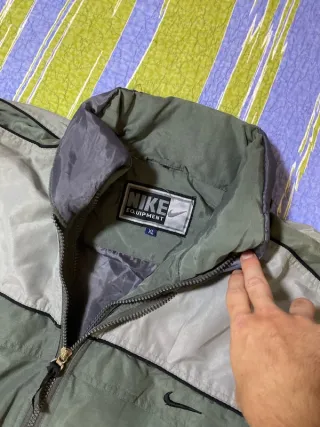 Chaqueta Nike impermeable militar verde gris XL