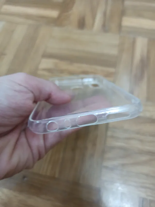 Cover trasparente per cellulare