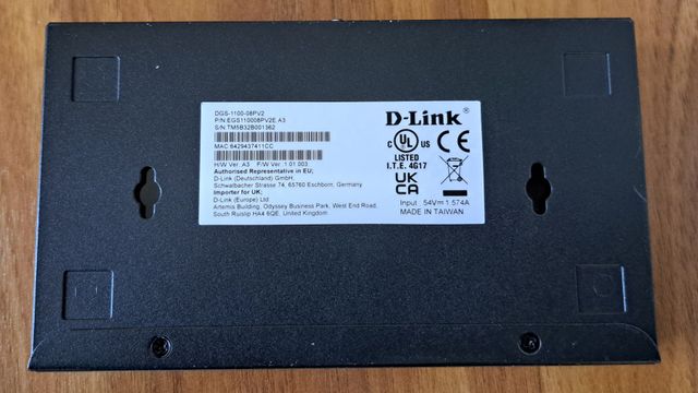 Switch D-Link 8 porte Fast Ethernet