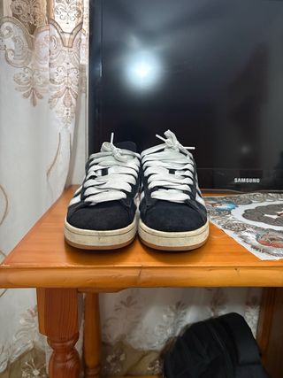 Adidas Campus Negras y Blancas