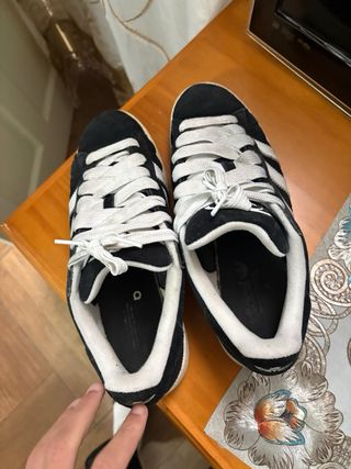 Adidas Campus Negras y Blancas