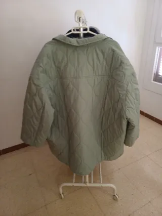Chaqueta acolchada Primark verde talla XL