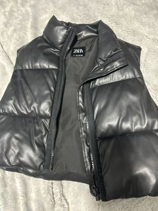 Chaleco Polipiel Corto Zara Talla M