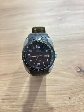 Reloj de acero Lotus colección 15568