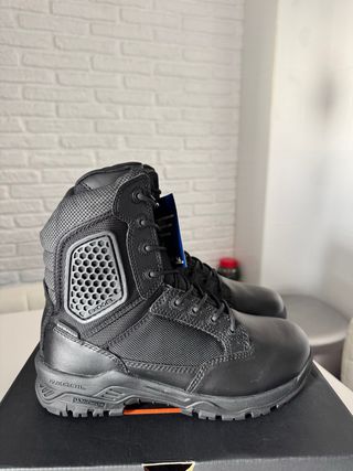 - 39 Botas Magnum Strike Force 8.0 waterproof