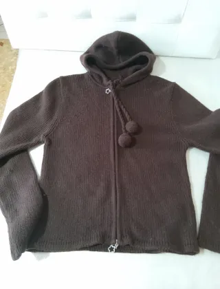 Giubbino con cappuccio marrone