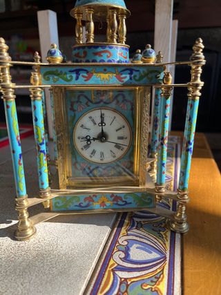 Reloj de mesa antiguo cloisonné