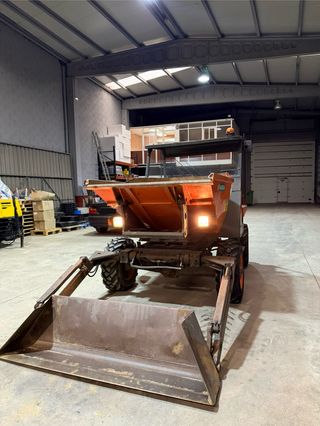 2 UDS. DUMPER AUSA D 250 RHGS CON PALA