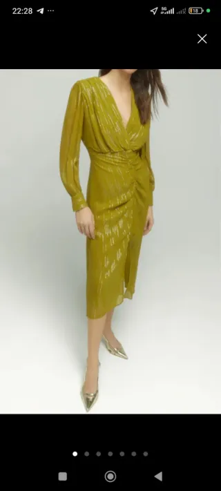 Vestido verde oliva talla M ideal para eventos