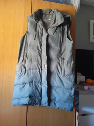 Chaleco acolchado ZARA mujer