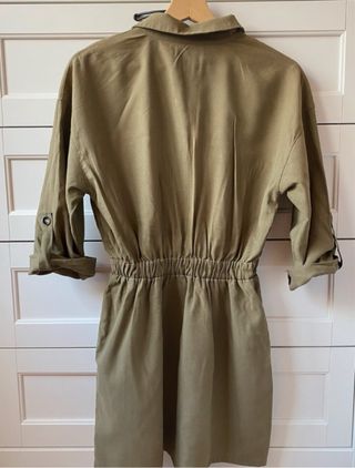 Vestido militar verde corto