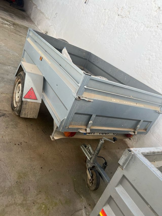 se vende lote de remolques con documentacion