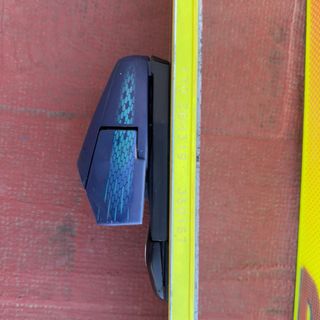 Esquís Rossignol M1D con fijaciones Salomon