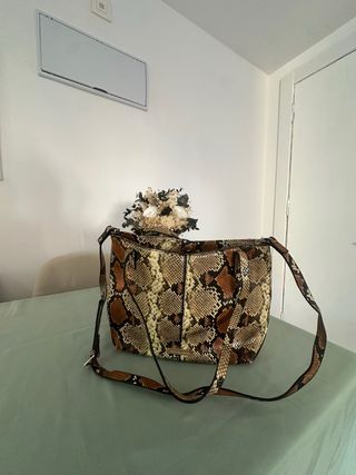 Bolso Sfera estampado piel serpiente