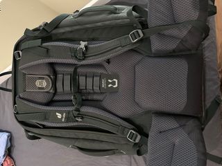 Mochila de Viaje Deuter Aviant Access 38L