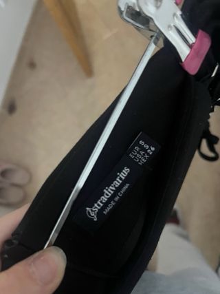 Falda pantalón negra con cordones