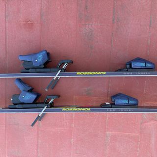 Esquís Rossignol 175cm con Fijaciones Salomon
