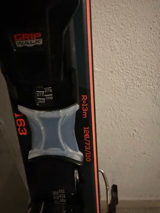 Esquís Rossignol React RG