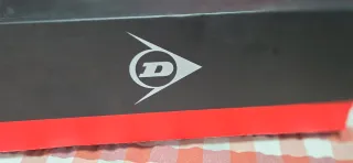 Zapatos de seguridad Dunlop negros y rojos