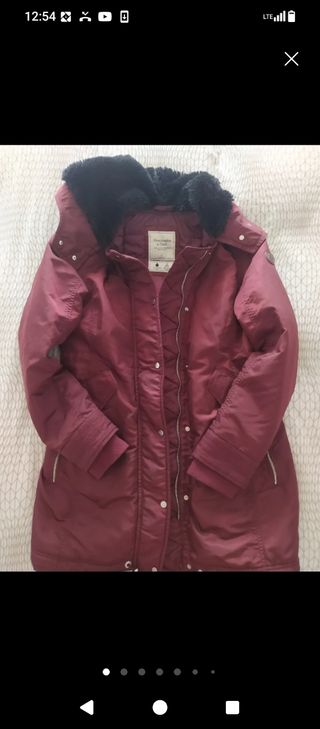 Chaquetón Abercrombie & Fitch Talla M Negro/Rojo