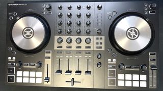 Traktor Kontrol S3 - Native Instruments - DJ