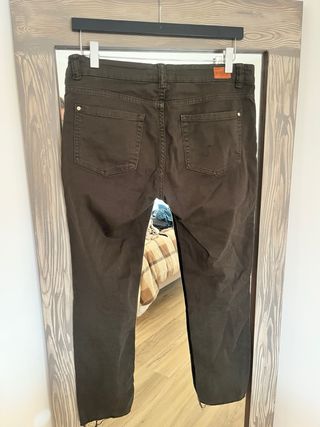 Pantalones Mango negros rotos