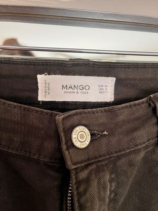 Pantalones Mango negros rotos