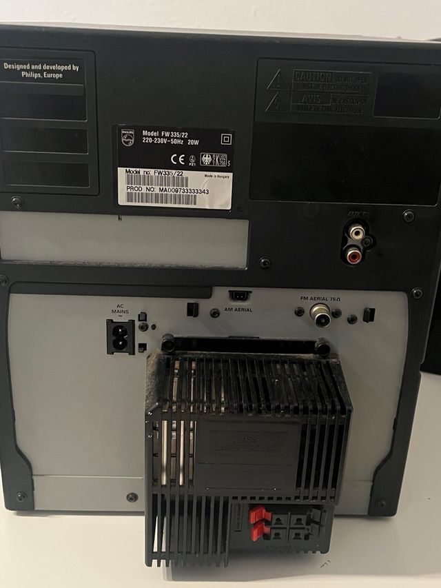 Mini cadena Philips CD y casete FW 335