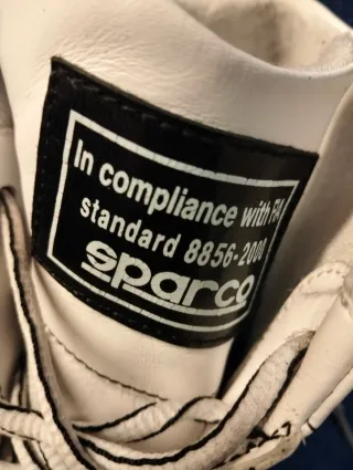 Zapatillas Sparco Blancas y Plateadas