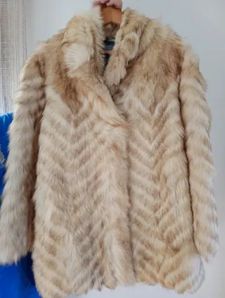 Abrigo vintage pelo beige y marrón