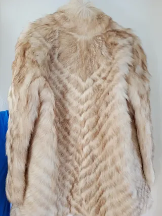 Abrigo vintage pelo beige y marrón