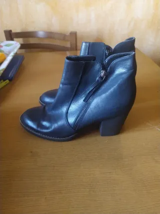 Botines piel mujer Graceland Talla 39. Gris oscuro