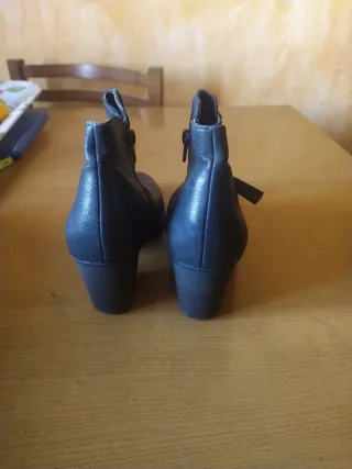 Botines piel mujer Graceland Talla 39. Gris oscuro