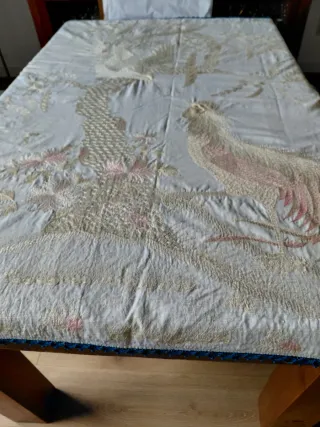 Colcha   Modernista Bordado a Mano
