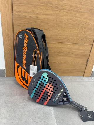 Pack Bullpadel: Pala y Mochila