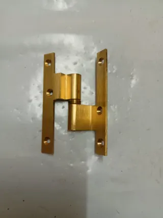 Pernios Escuadra Latón 100mm