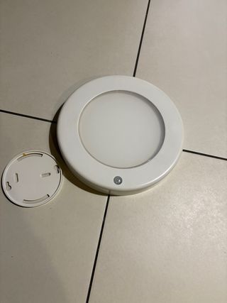 Plafoniera LED Ikea con sensore