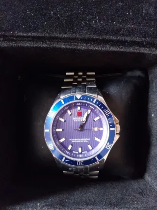 Reloj Swiss Military Hanowa Azul y Plateado